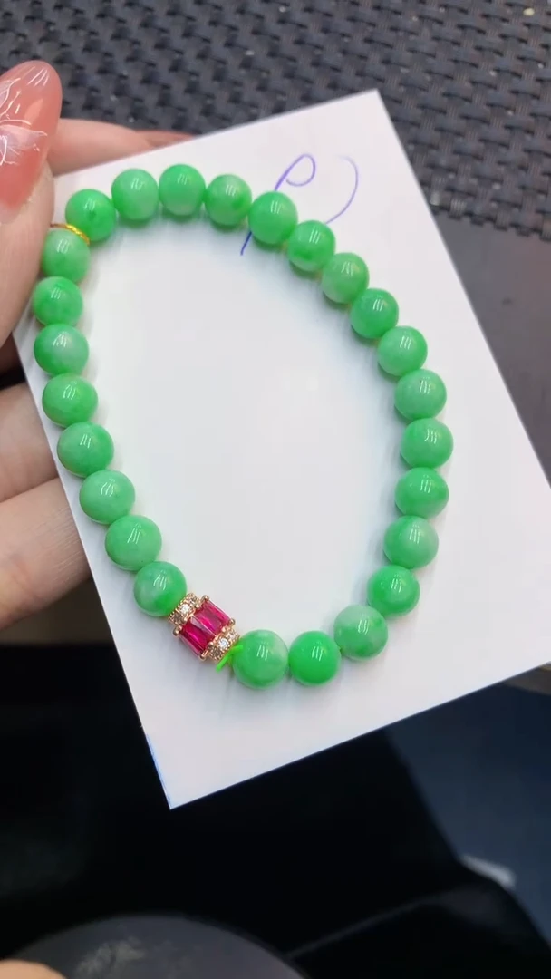 颈饰未镶嵌翡翠1