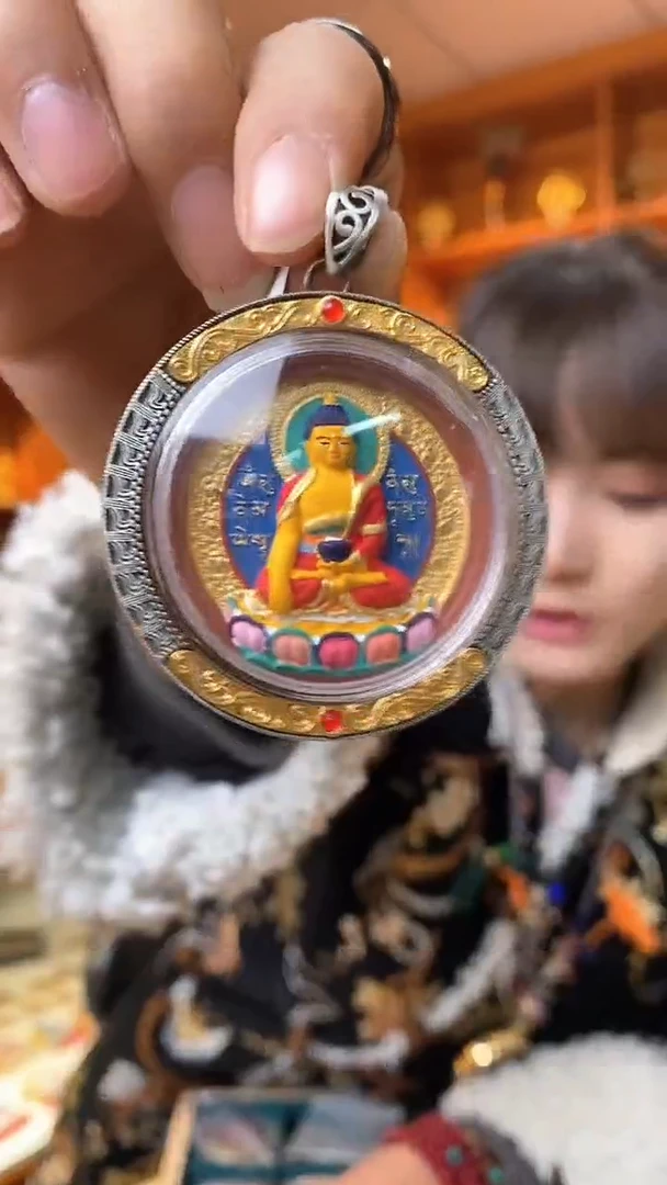 【闪购商品】泥塑释迦-与实物略有差异介意者慎拍