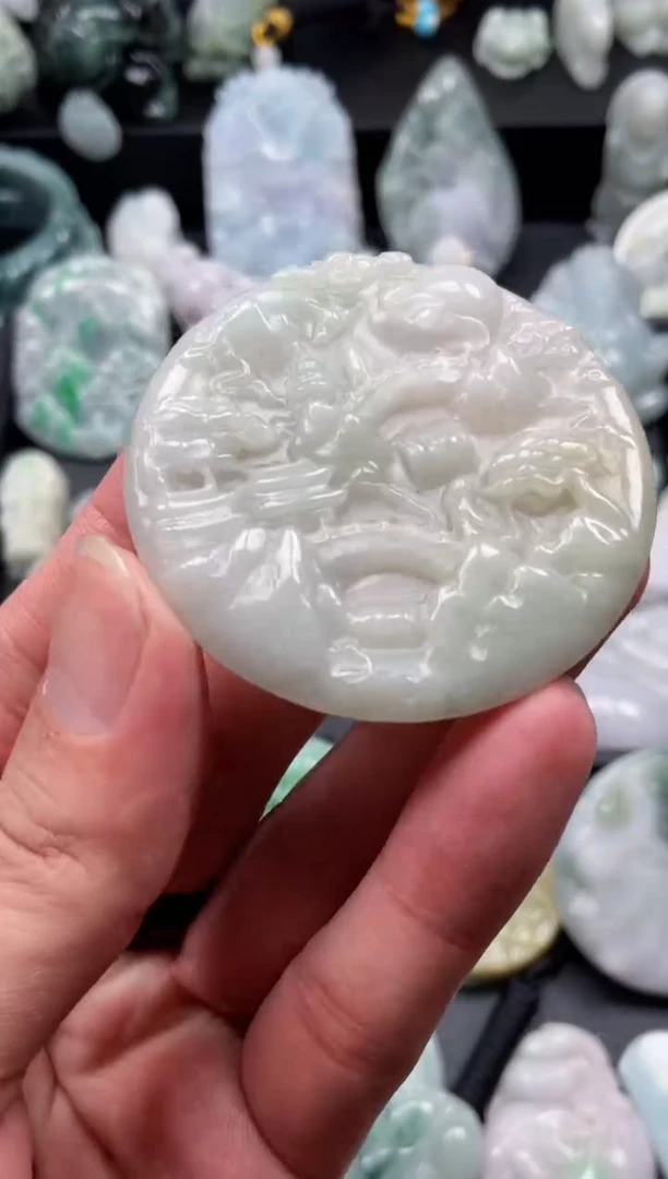 翡翠未镶嵌颈饰天然翡翠a货