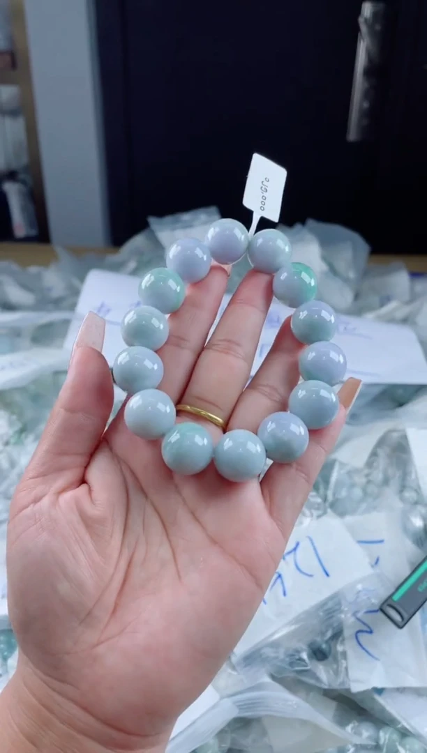 定制翡翠未镶嵌珠串