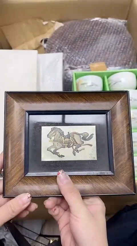 琉璃手工艺品军禾商贸行杂货铺