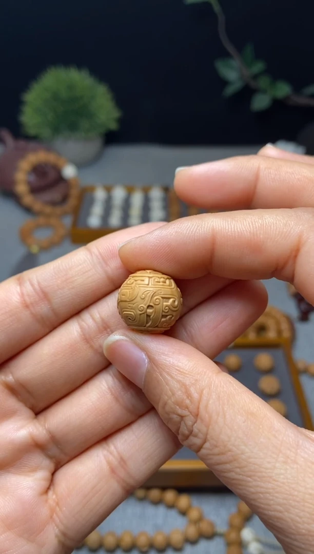 【闪购商品】猴头核桃吊坠饕餮16大+