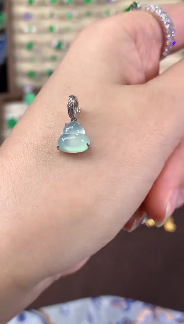 吊坠(不含链)18K金镶嵌翡翠Q120|2980