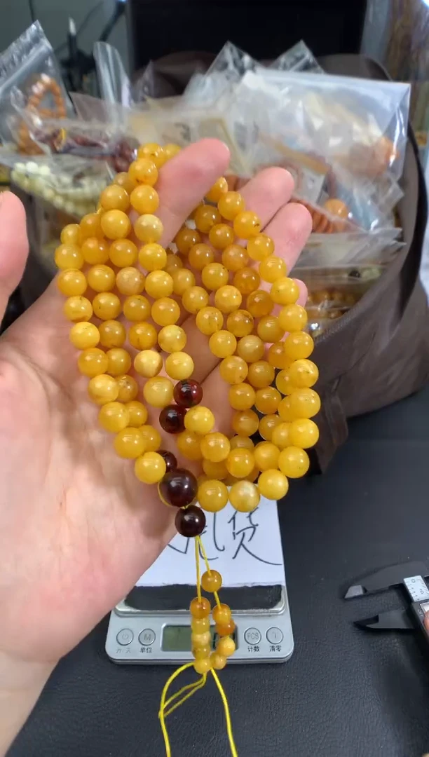 琥珀未镶嵌珠宝奇石1