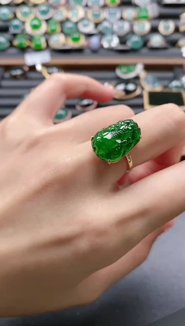 【闪购商品】翡翠戒指银S925镶嵌551511