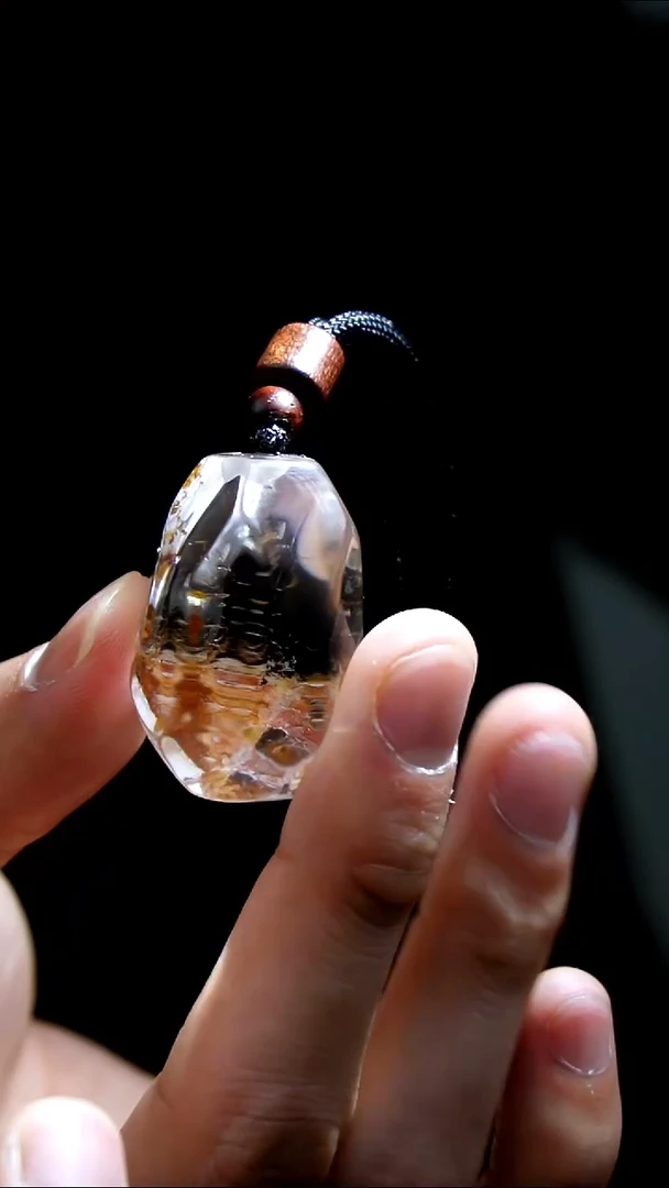 吊坠(赠链)未镶嵌水晶水晶