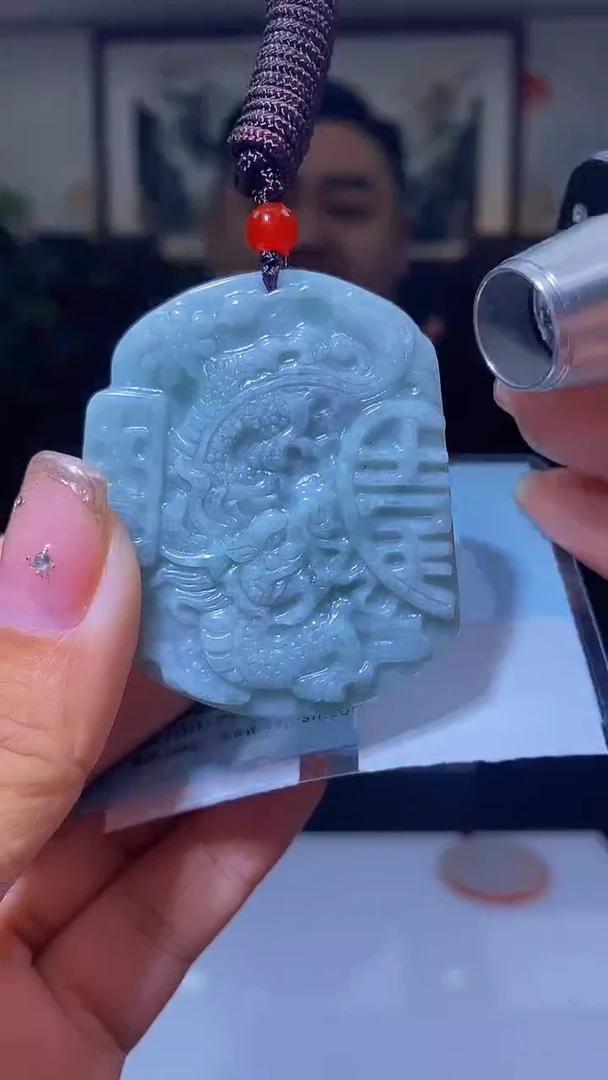 颈饰未镶嵌翡翠DD翡翠毛货HZ-04