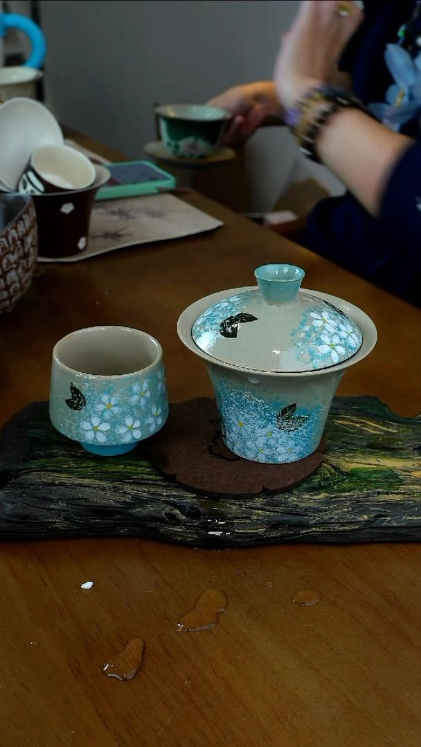 茶瓷物语福利青花马蹄盖碗