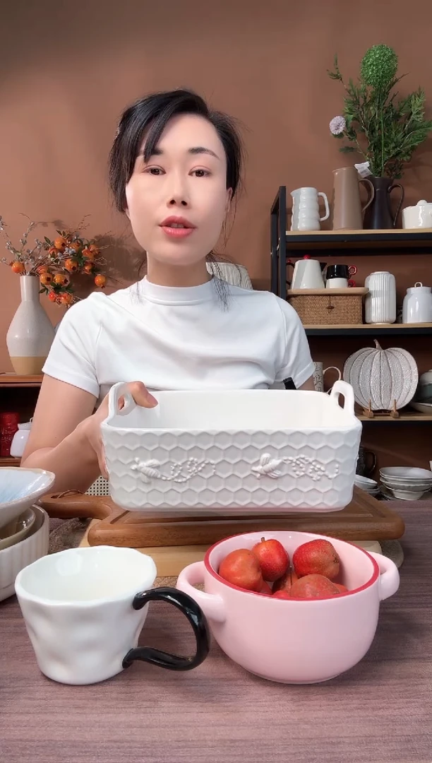 陶瓷9英寸蜂窝双耳方碗微瑕