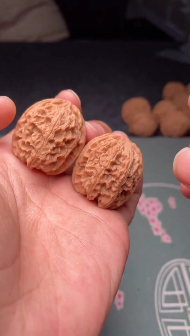 把件文玩核桃a288  苹果园31尺