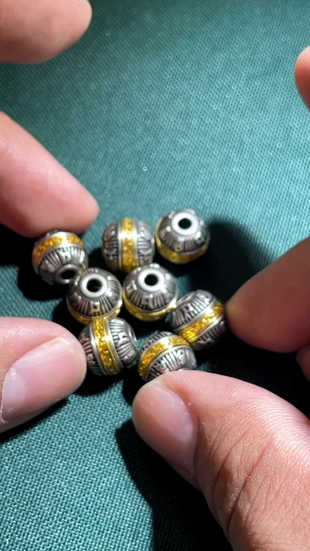 吊坠白玉菩提18HT-047（多样性发货发其一） 约10mm