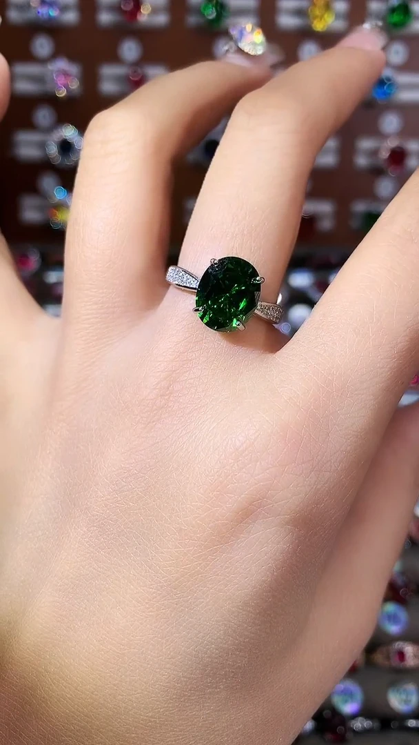 无925银莎弗莱绿色戒指911