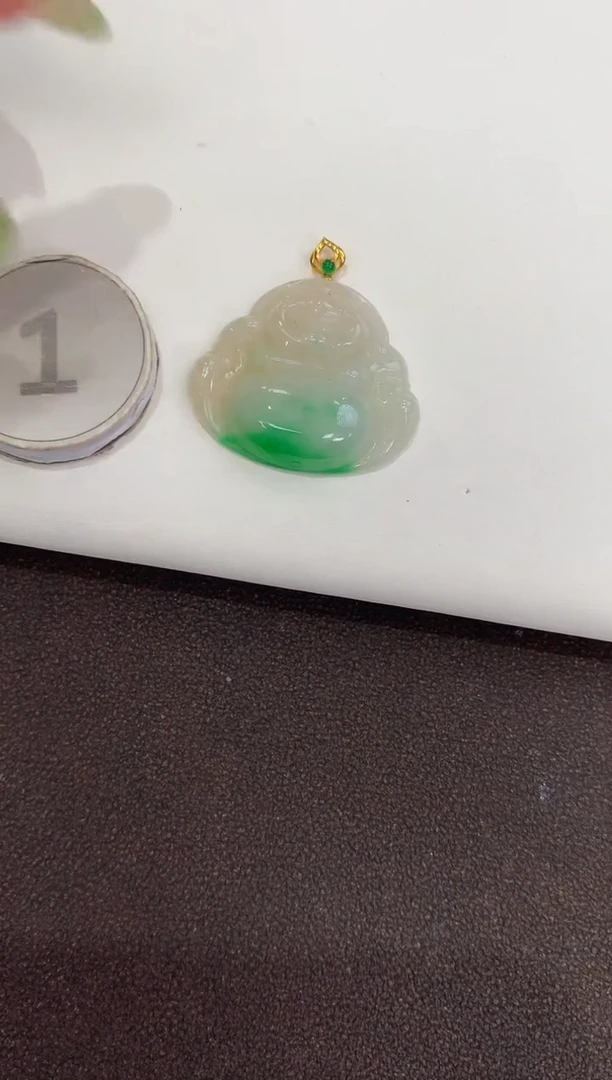 颈饰18K金镶嵌翡翠天然缅甸a货翡翠