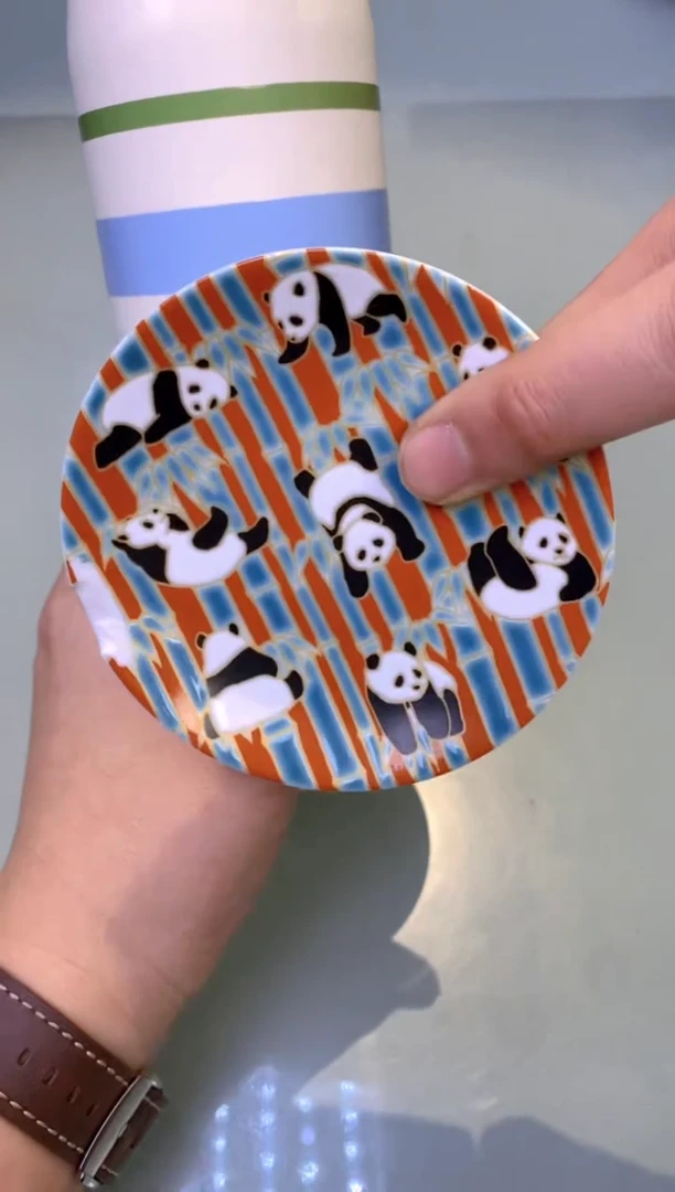 【闪购商品】瓷片奶油条纹