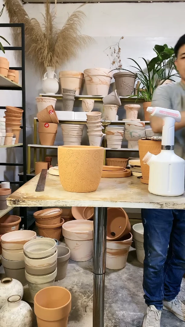 16*16红陶满纹浮雕 1盆无托