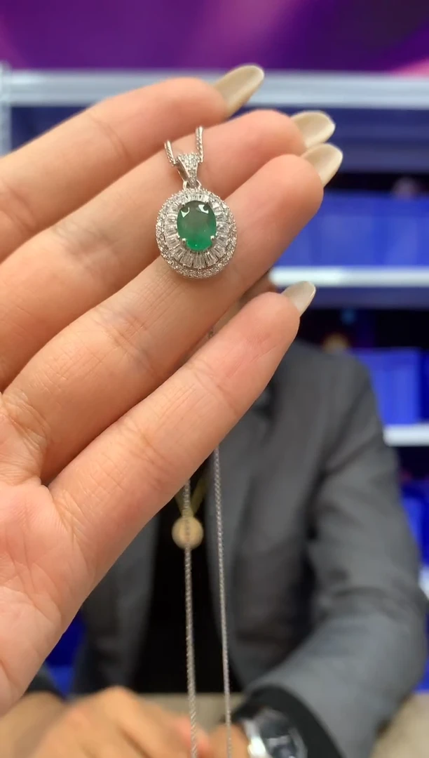 吊坠(赠链)银S925镶嵌祖母绿【宝石世家严选】