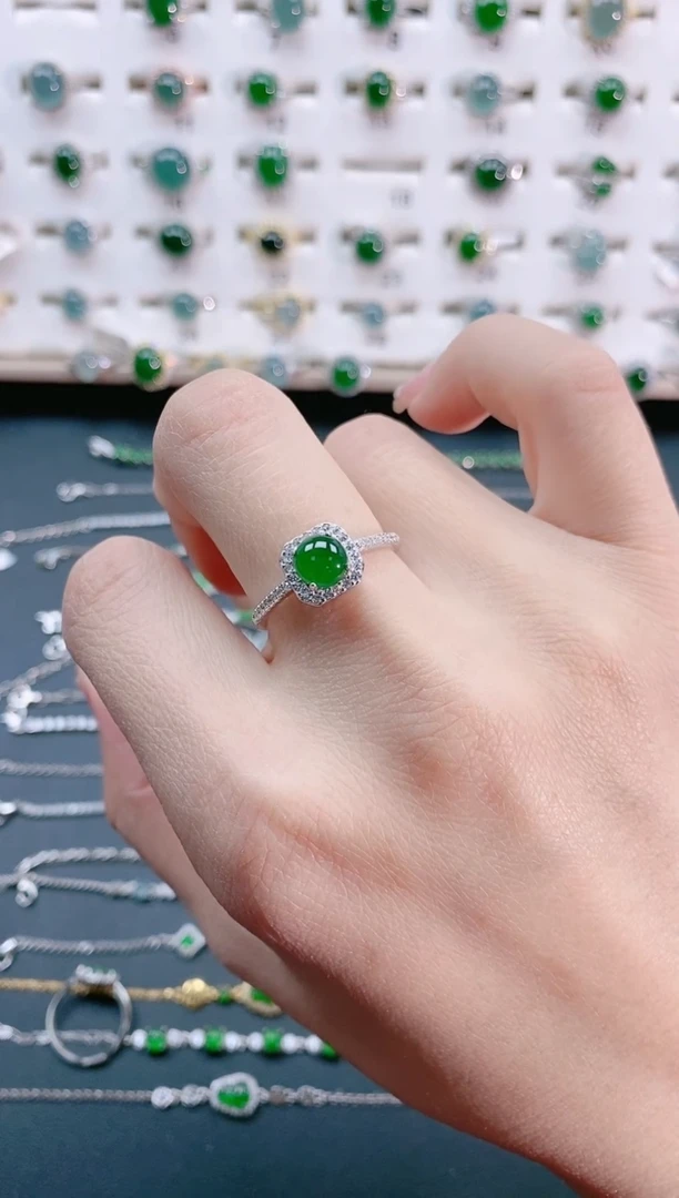 【闪购商品】翡翠戒指银S925镶嵌天然翡翠