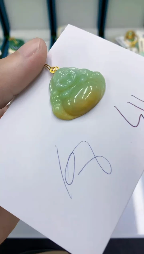 颈饰18K金镶嵌翡翠翡翠