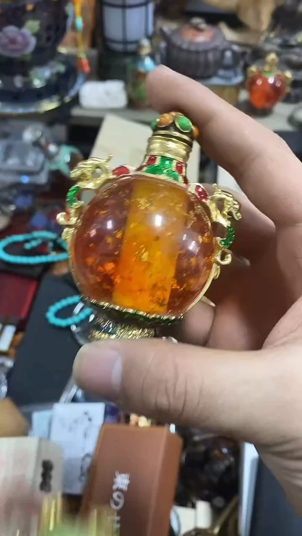 【闪购商品】瓷片闪购商品   如图所示