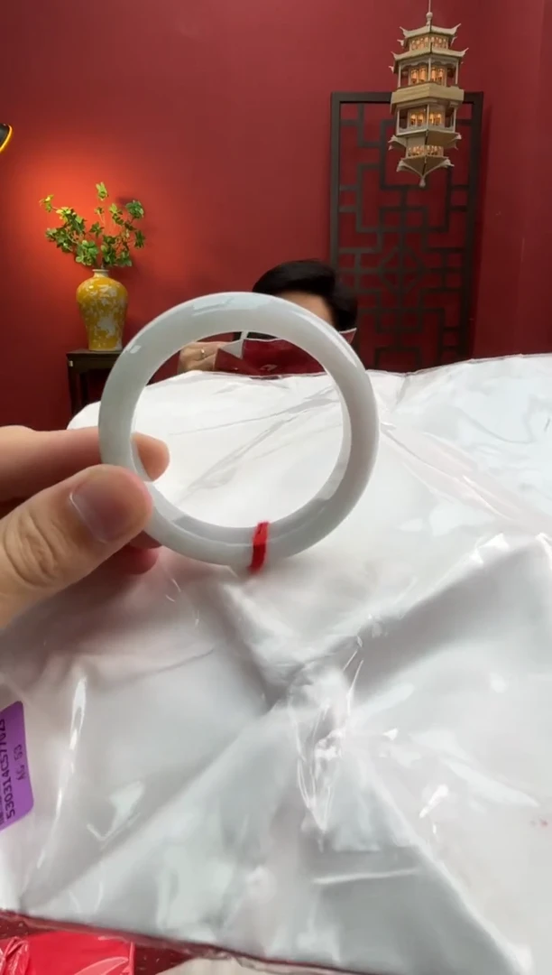 未镶嵌手镯翡翠翡翠手镯18