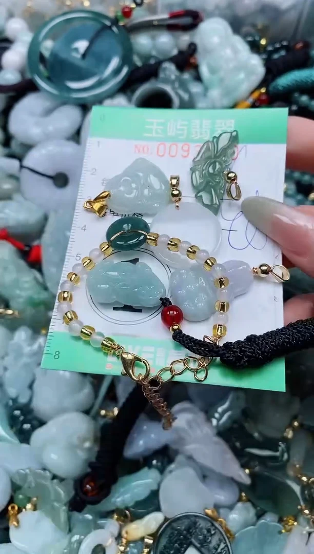 【闪购商品】翡翠颈饰未镶嵌闪购0093200