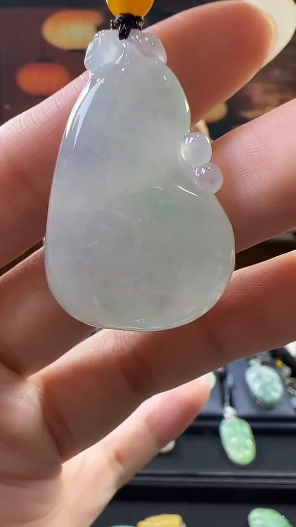 未镶嵌挂件翡翠福瓜