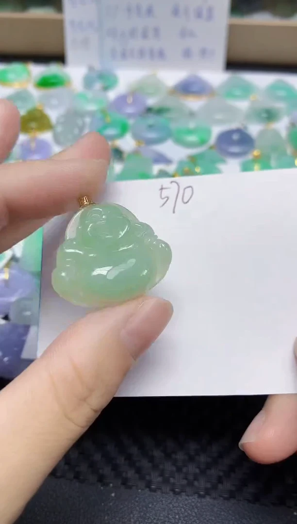 翡翠未镶嵌颈饰天然缅甸翡翠A货