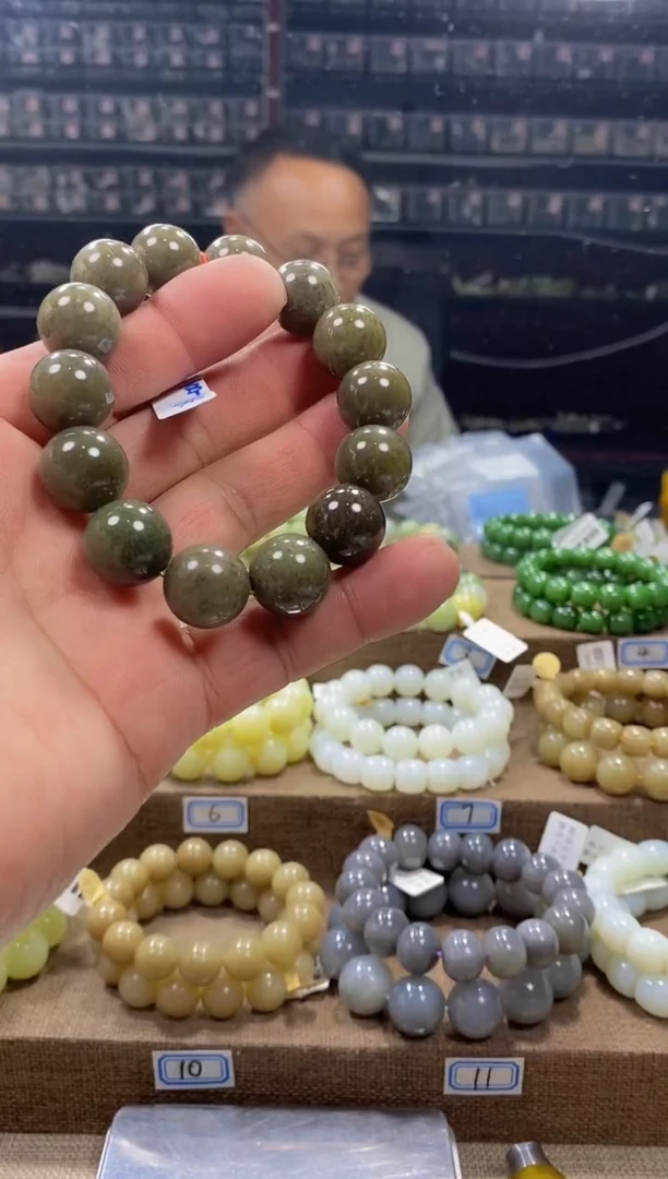 【闪购商品】和田玉（糖玉）手链未镶嵌.