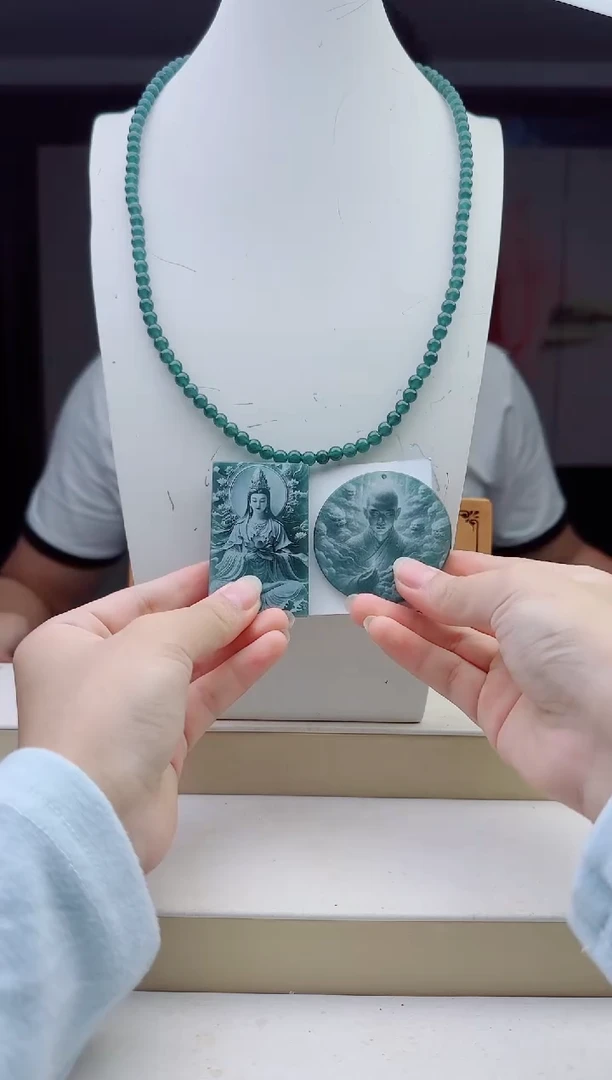 颈饰未镶嵌翡翠多样性发其中一