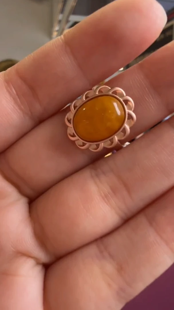 未镶嵌琥珀戒指6秒拍号 假一罚三