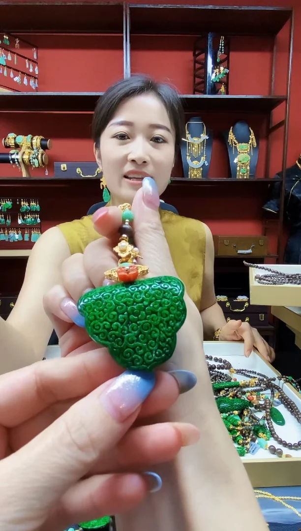 颈饰未镶嵌翡翠翡翠吊坠