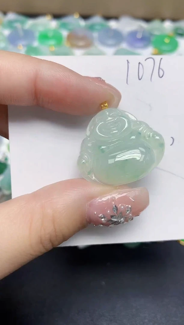 颈饰18K金镶嵌翡翠天然缅甸翡翠A货翡翠百元以上9元证书费自理