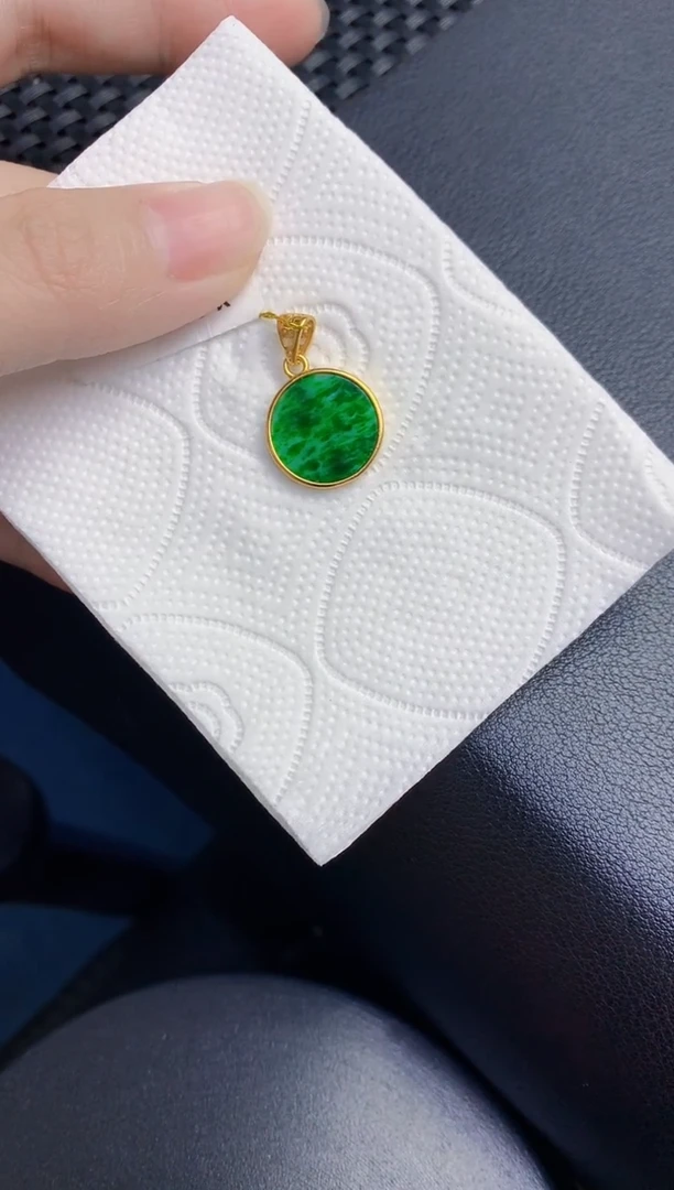 颈饰未镶嵌翡翠天然翡翠缅甸A货