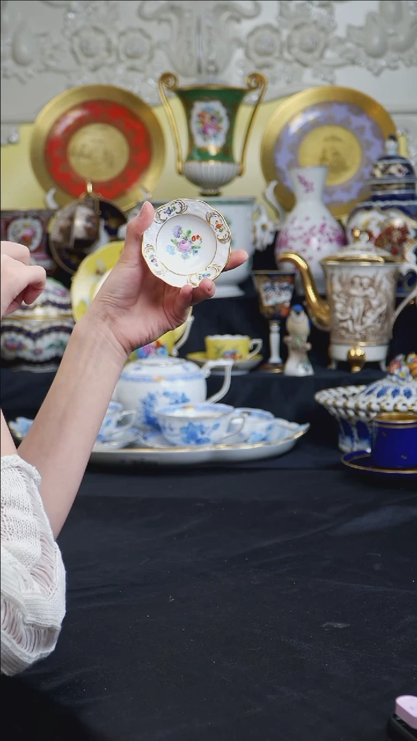 骨瓷婷婷中古器物如图所示3