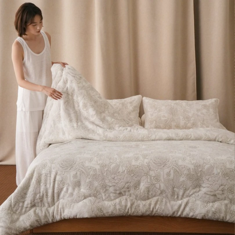 大莉莉【雪花被】久洗如新·越洗越蓬韩国绒保暖抗菌双人春秋被系列
