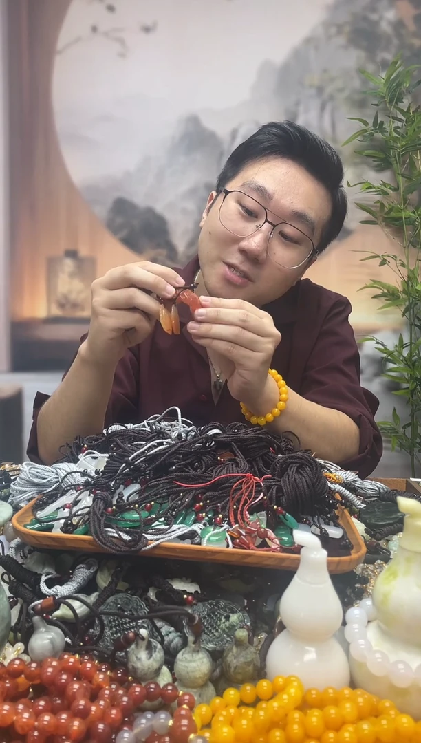 未镶嵌颈饰玛瑙/玉髓·