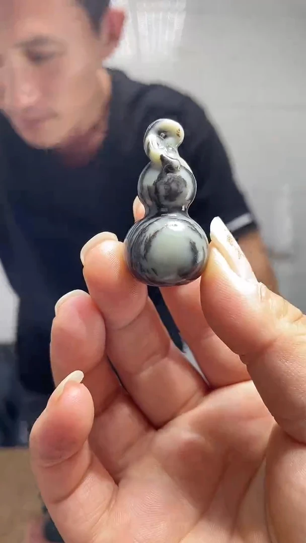 和田玉未镶嵌挂件1