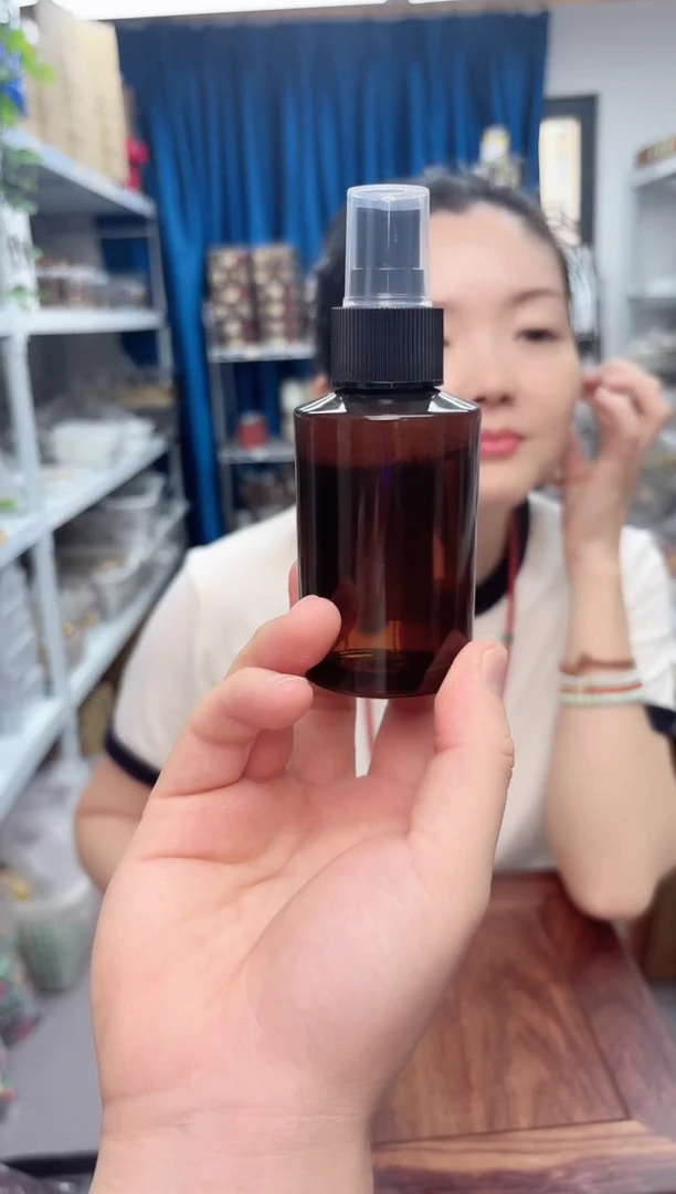 木香香木纯露两瓶