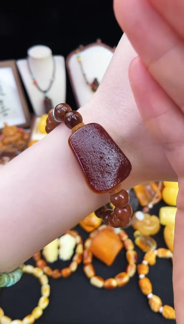 琥珀未镶嵌珠宝奇石柒月