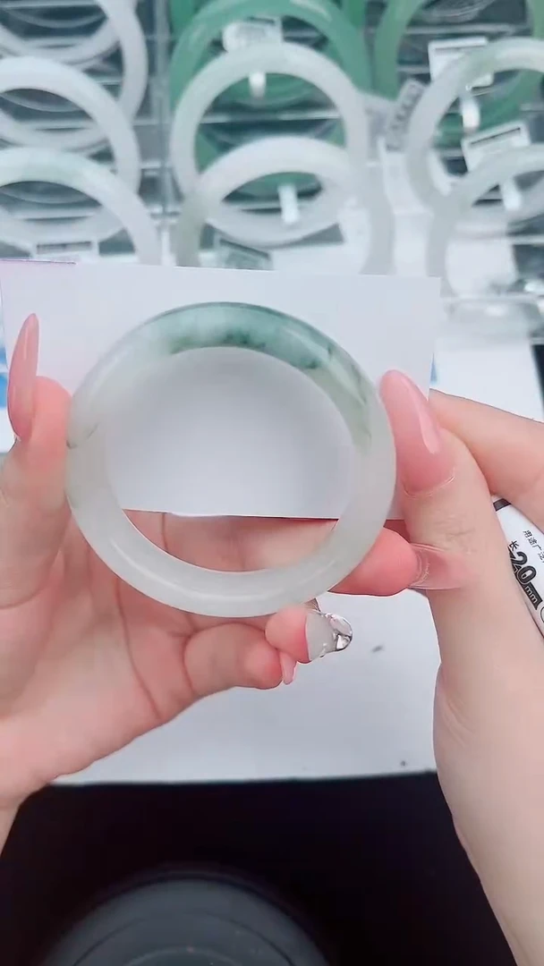 未镶嵌手镯石英质玉51-51/52