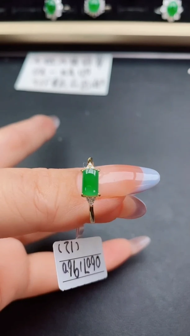 翡翠戒指银S925镶嵌50805