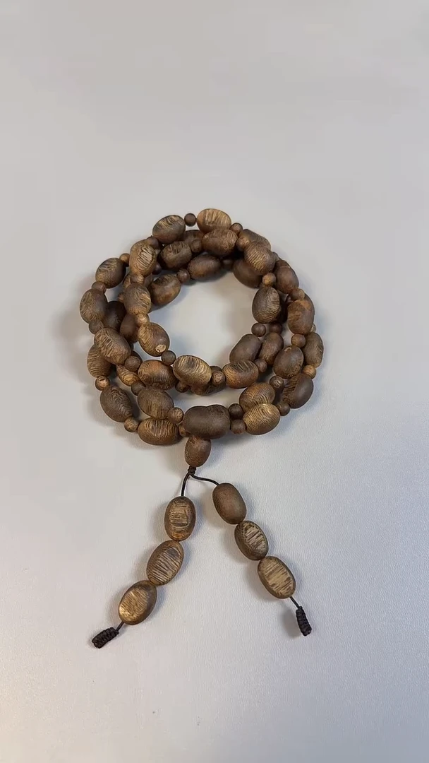 【闪购商品】沉香手串40克+奇楠沉香瘤疤多圈多样性发一