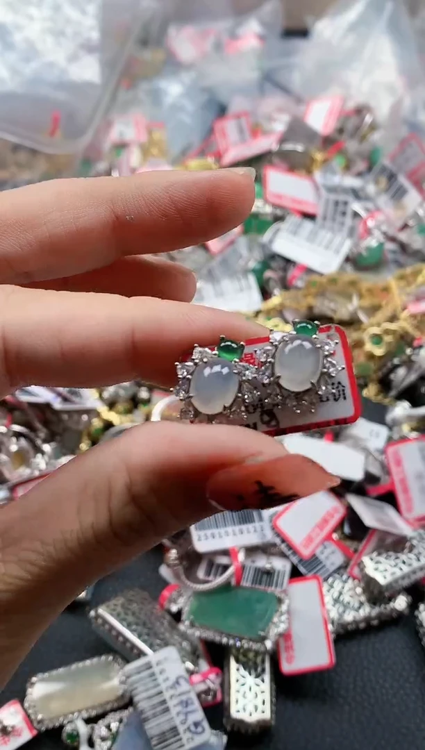 银S925镶嵌戒指翡翠天然A货缅甸翡翠