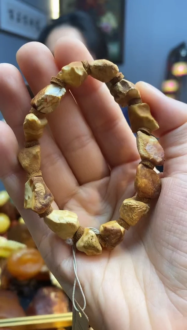 未镶嵌琥珀手串手串