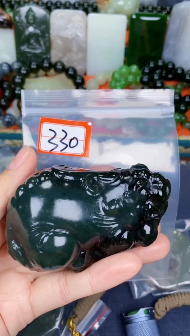 颈饰未镶嵌和田玉和田玉