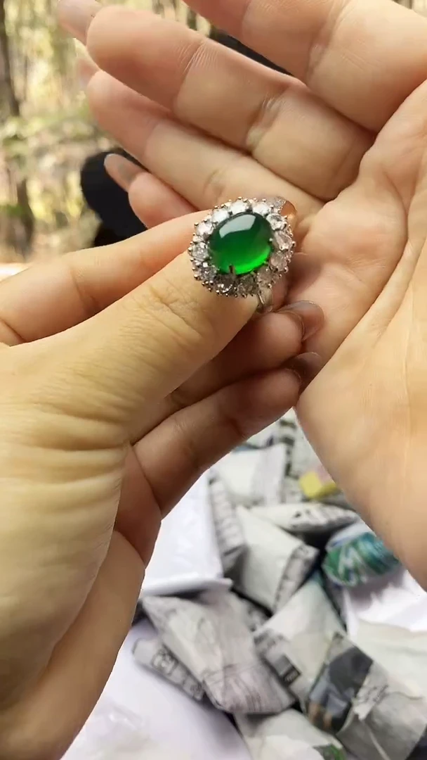 满色吊坠 所见即所得！！！