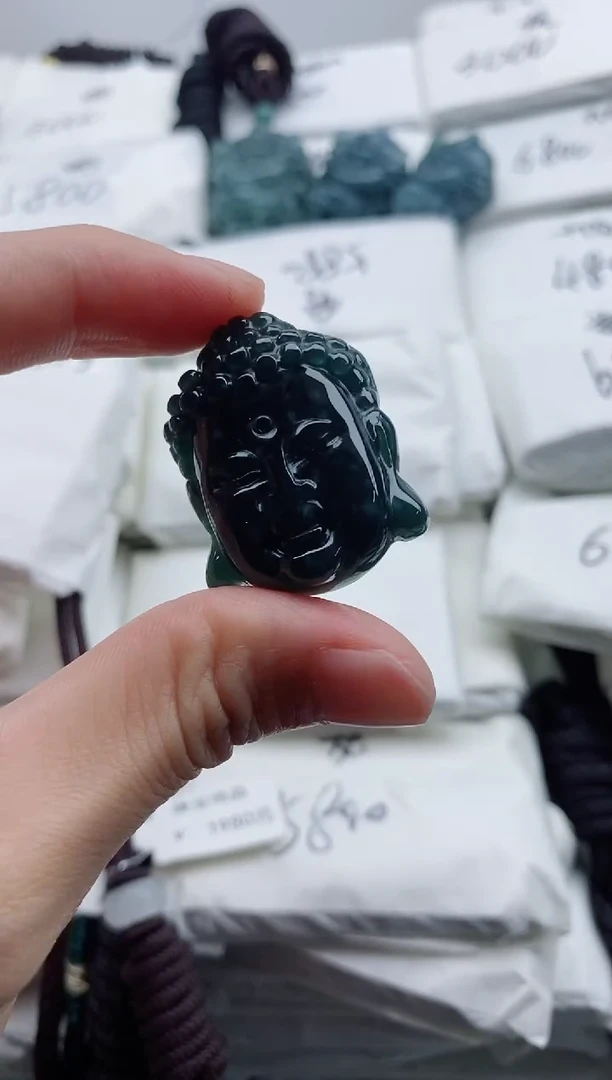 颈饰未镶嵌翡翠8