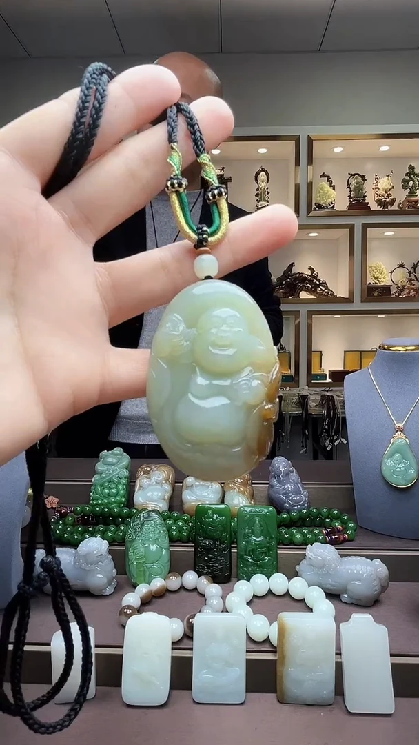 【闪购商品】和田玉颈饰未镶嵌苏