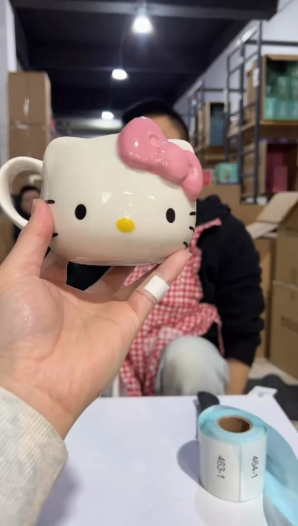 【闪购商品】杯粉色蝴蝶结kt头杯