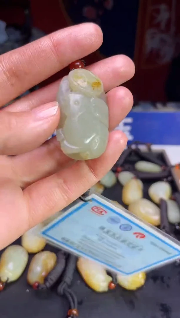 颈饰未镶嵌和田玉123